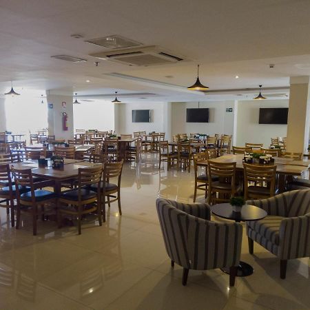 Anápolis Ibiza Plaza Hotel מראה חיצוני תמונה